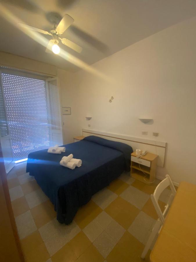 B&B Hotel Lucciola Cattolica Exterior foto